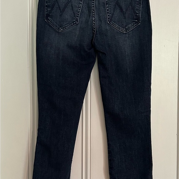 Adorable Mother jeans! Excellent used condition.  Size 24. - Picture 3 of 7